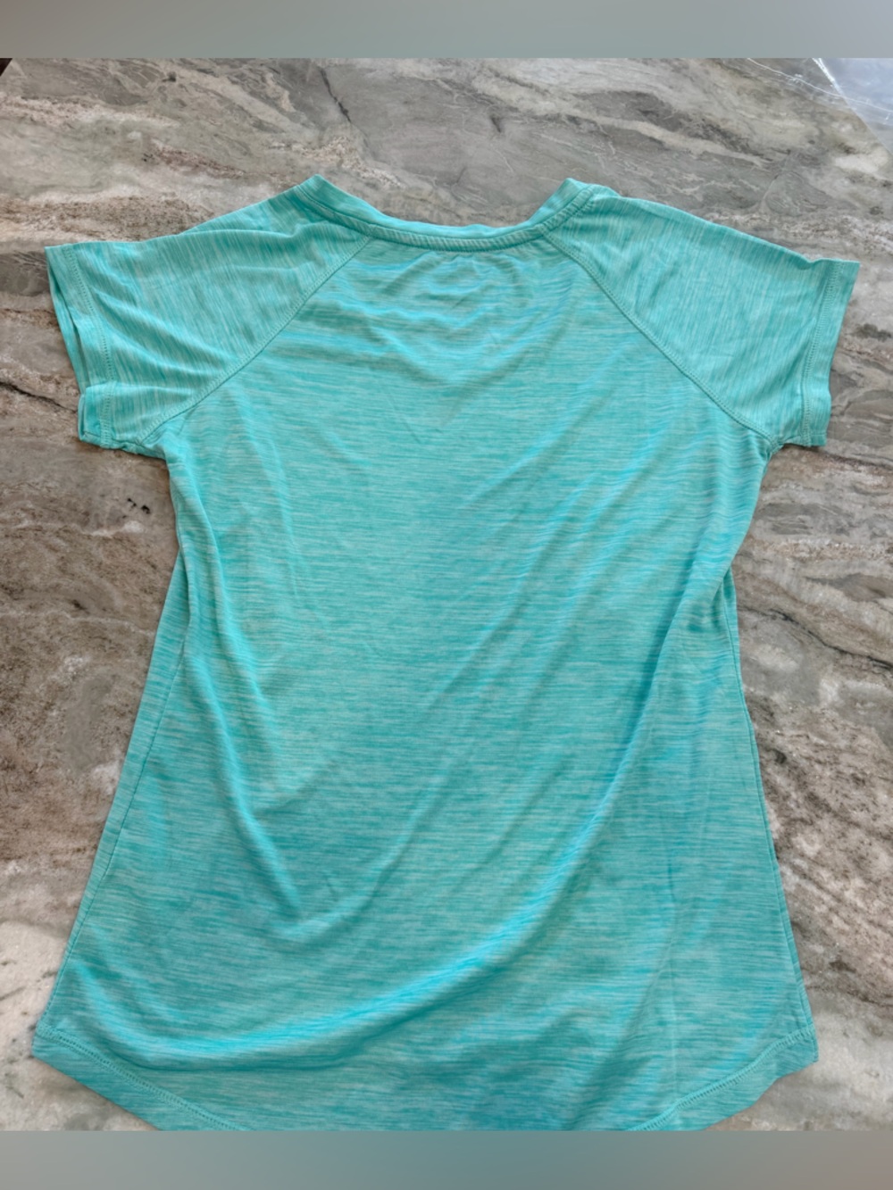 Reebok Mint Green Athletic Tee Womens Small Performance Workout Top - Picture 8 of 9
